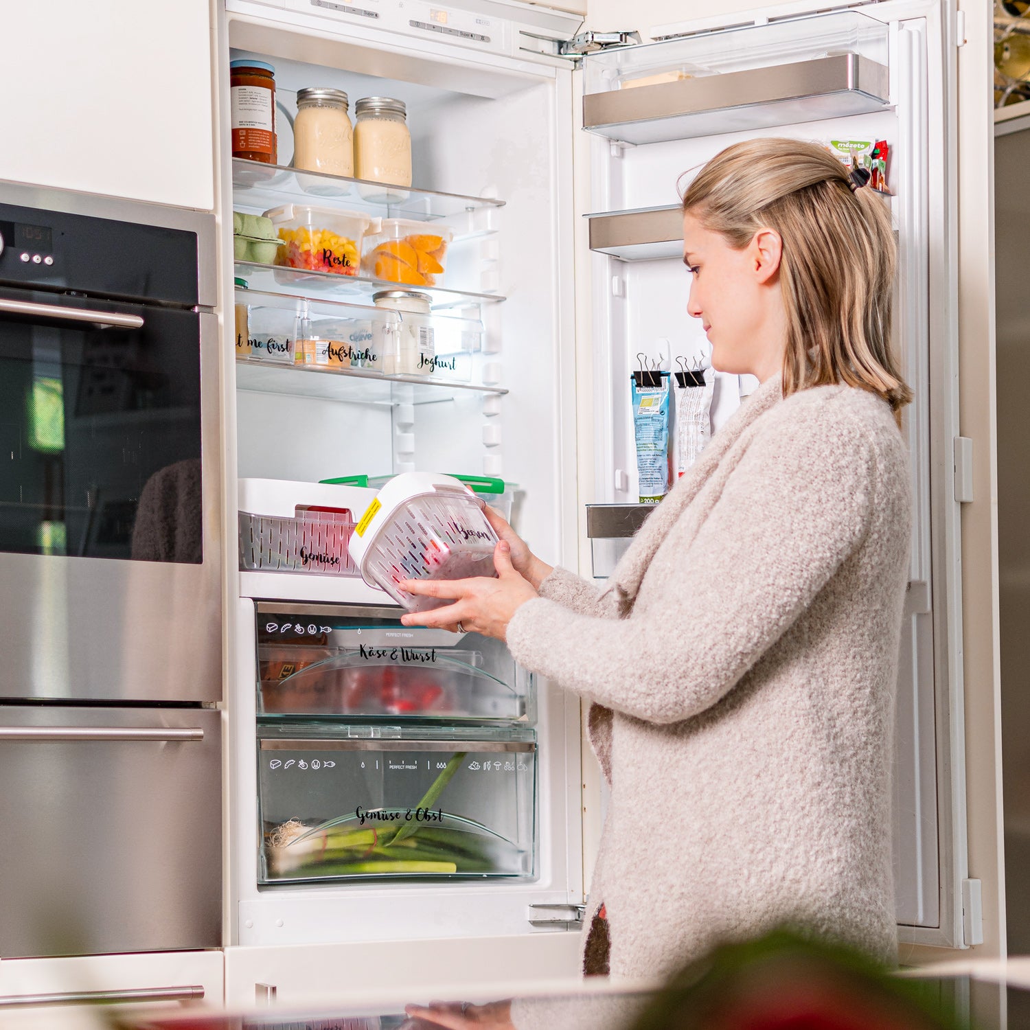 rozmieszczenie produktów w lodówce