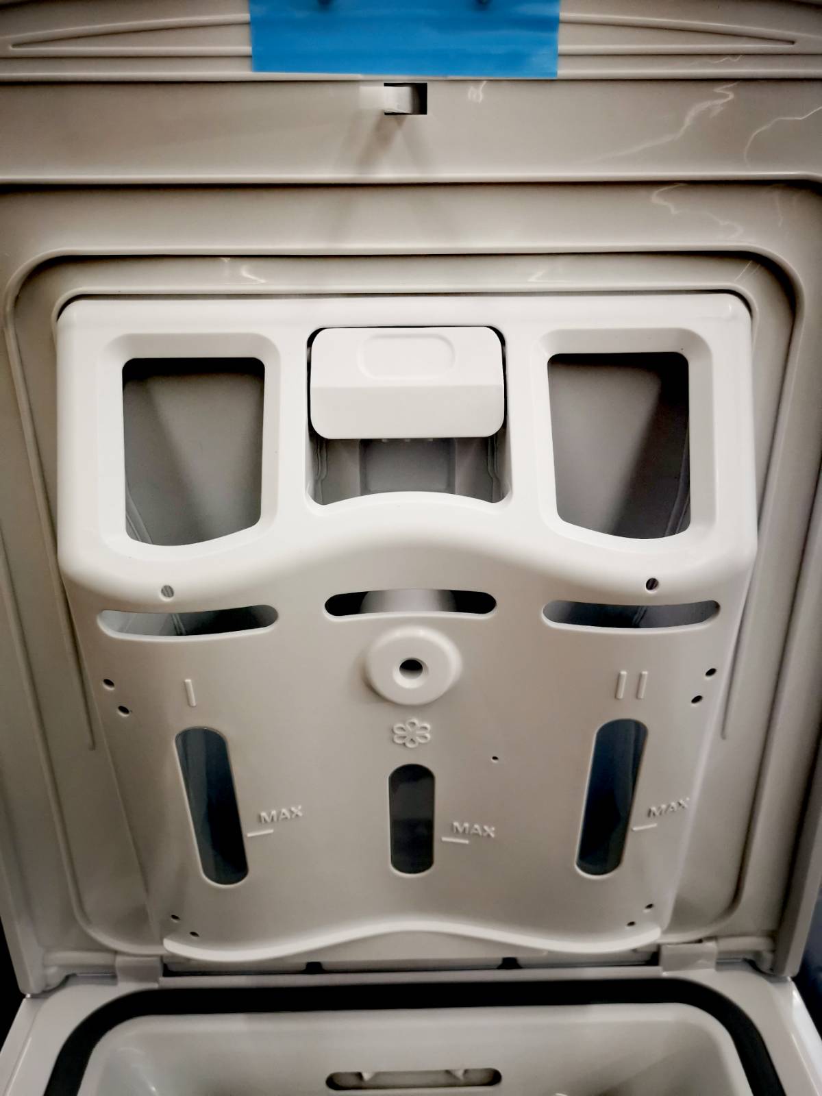 gdzie należy wlać płyn zmiękczający - pralka ładowana od góry