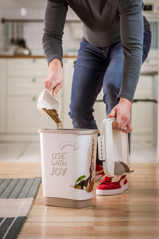 Pojemnik na karmę żwirek 10 L /4 kg CODY cappuccino